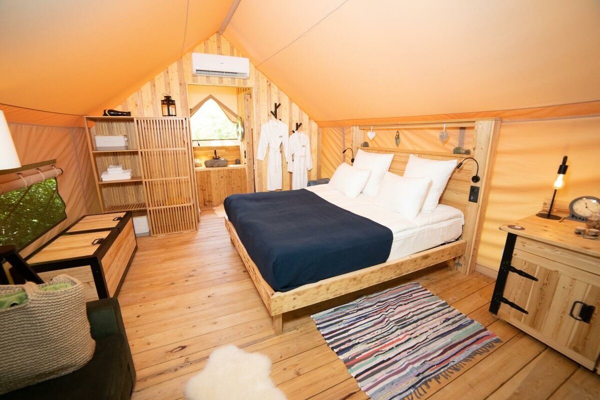 scale_1200 scale_1200