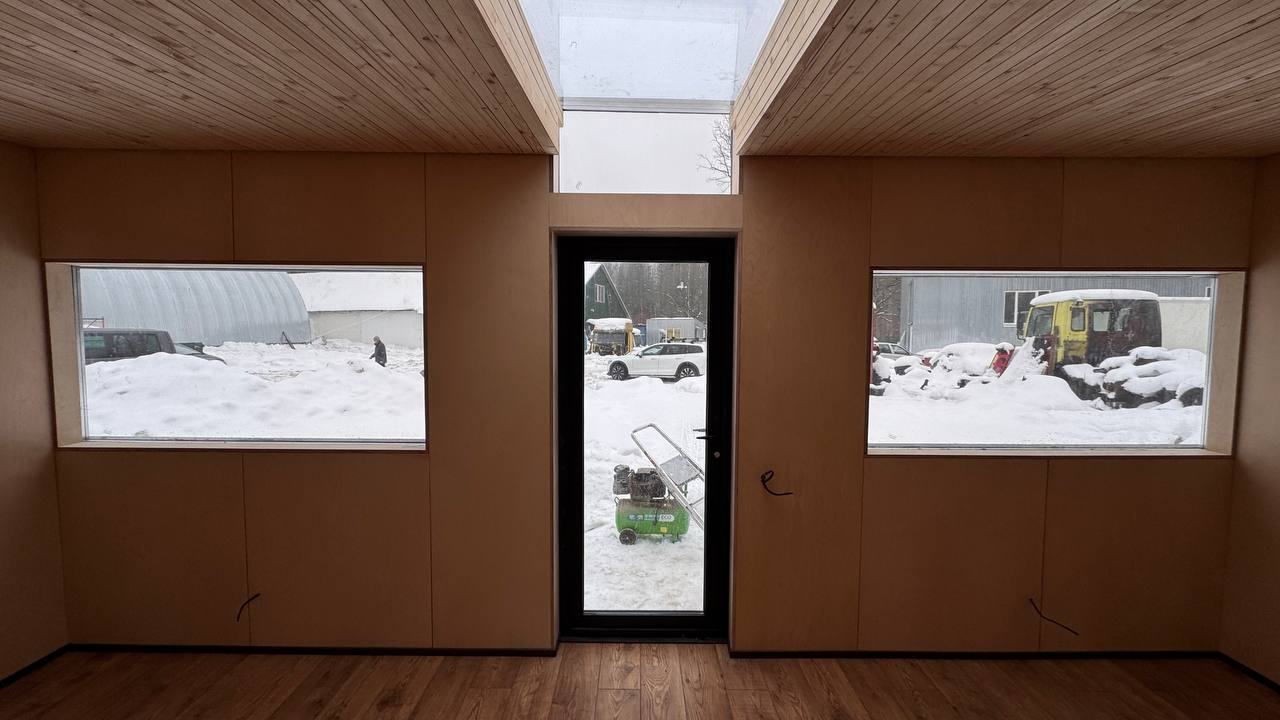 Панорамное окно в крыше